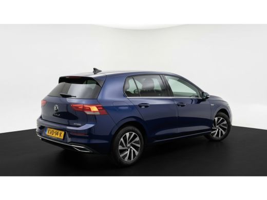 Volkswagen e-Golf 204PK E-HYBRIDE DSG STYLE ALCANTARA/NAVI/CARPLAY ActivLease financial lease