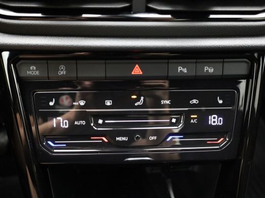 Volkswagen T-Roc 1.5 TSI Style | Trekhaak afnb. | Black Style | IQ light | Side Assist | Camera | Prijs Rijklaar !! ActivLease financial lease
