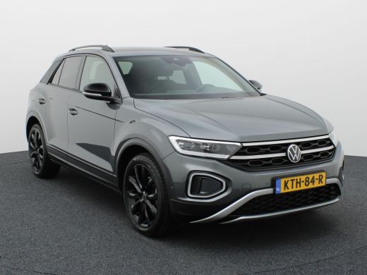 Volkswagen T-Roc 1.5 TSI Style | Trekhaak afnb. | Black Style | IQ light | Side Assist | Camera | Prijs Rijklaar !! ActivLease financial lease