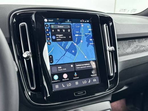 Volvo  XC40 Single Motor Core 69 kWh | 19" Allseason | Stoel/Stuurverwarming | Warmtepomp | Google Navigatie ... ActivLease financial lease