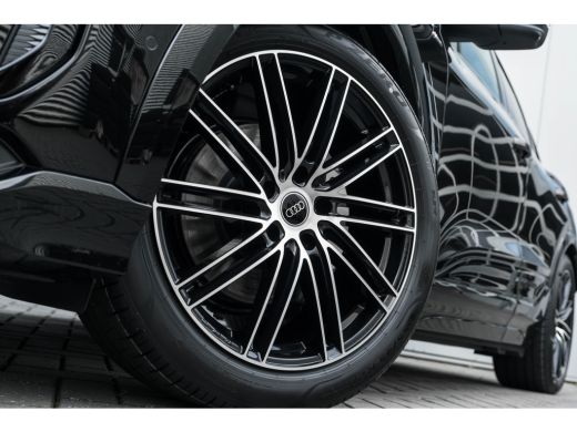 Audi Q6 e-tron S edition 83 kWh / 252 pk | Adaptive air suspension | Adaptive cruise control | Audi sound system ActivLease financial lease