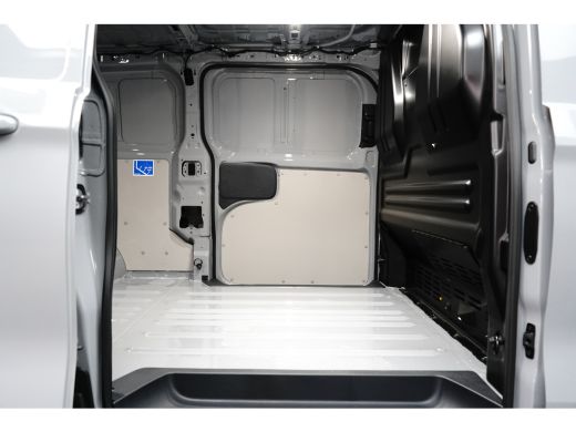 Ford E-Transit Custom 340 L2H1 71KWh 218 pk Limited | 3 Zits | Winterpack | 370km WLTP | 2300kg Trekgewicht ActivLease financial lease