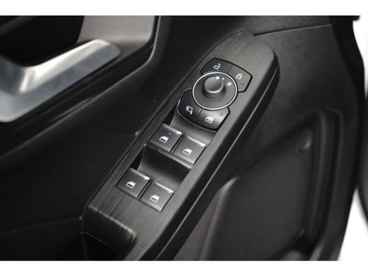 Ford Kuga Plug-In Hybrid ST-Line X 225pk | Panoramadak | Head-Up | Adaptive Cruise | Dodehoek Detectie ActivLease financial lease