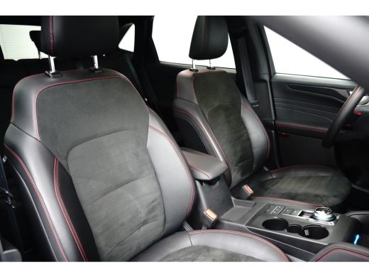 Ford Kuga Plug-In Hybrid ST-Line X 225pk | Panoramadak | Head-Up | Adaptive Cruise | Dodehoek Detectie ActivLease financial lease