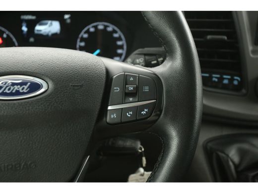 Ford Transit Custom 2.0 TDCI L1H1 | Airco | Cruise | 3 Zits | Parkeersens. | Trekhaak | Stoelverwarming ActivLease financial lease