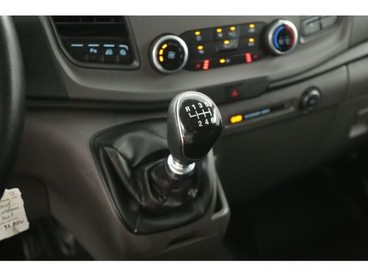 Ford Transit Custom 2.0 TDCI L1H1 | Airco | Cruise | 3 Zits | Parkeersens. | Trekhaak | Stoelverwarming ActivLease financial lease