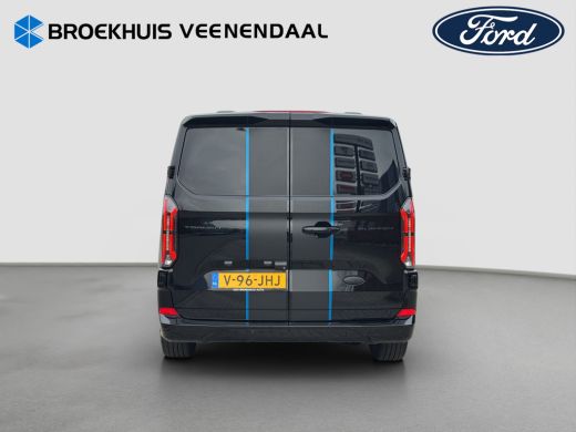 Ford Transit Custom 300 2.0 TDCI L1H1 170pk Sport Vol! | Trekhaak | 19 Inch LMV | Camera | | Achteruitrijcamera | App... ActivLease financial lease