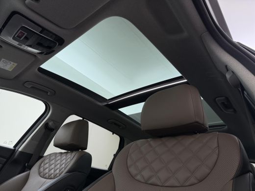 Hyundai Santa Fe 1.6 T-GDI PHEV Premium Sky 7p. APPLE CARP. | STOEL VENTILATIE/VERWARMING | 7 PERS | 360˚ CAMERA |... ActivLease financial lease