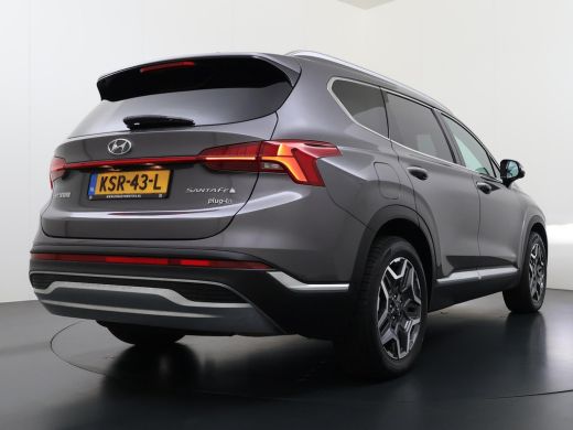 Hyundai Santa Fe 1.6 T-GDI PHEV Premium Sky 7p. APPLE CARP. | STOEL VENTILATIE/VERWARMING | 7 PERS | 360˚ CAMERA |... ActivLease financial lease