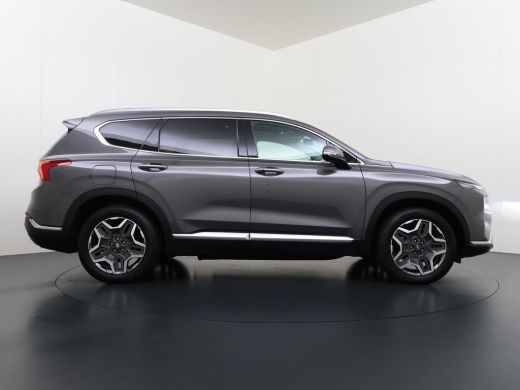 Hyundai Santa Fe 1.6 T-GDI PHEV Premium Sky 7p. APPLE CARP. | STOEL VENTILATIE/VERWARMING | 7 PERS | 360˚ CAMERA |... ActivLease financial lease