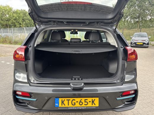 Kia e-Niro ExecutiveLine 64 kWh | Leder | Stoelverwarming + Ventilatie | Elektrische stoel | ActivLease financial lease