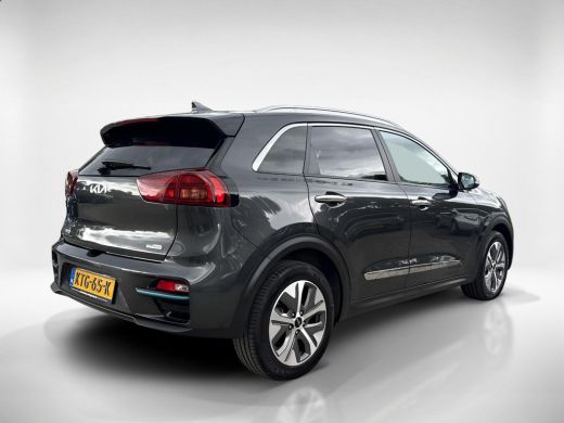 Kia e-Niro ExecutiveLine 64 kWh | Leder | Stoelverwarming + Ventilatie | Elektrische stoel | ActivLease financial lease