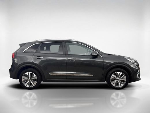 Kia e-Niro ExecutiveLine 64 kWh | Leder | Stoelverwarming + Ventilatie | Elektrische stoel | ActivLease financial lease