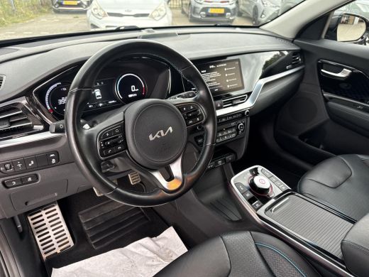Kia e-Niro ExecutiveLine 64 kWh | Leder | Stoelverwarming + Ventilatie | Elektrische stoel | ActivLease financial lease