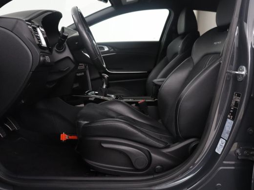Kia ProCeed 1.4 T-GDI GT-Line | Leder/alcantara | Stuur/stoel verwarming | Climate control | Camera | Virtual... ActivLease financial lease