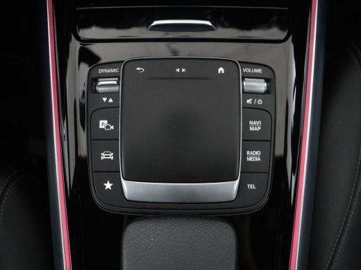 Mercedes-Benz EQA | SOH 94,2% | Half leder | Cruise control | Trekhaak | Stoelverwarming | Sfeerverlichting | Carpl... ActivLease financial lease