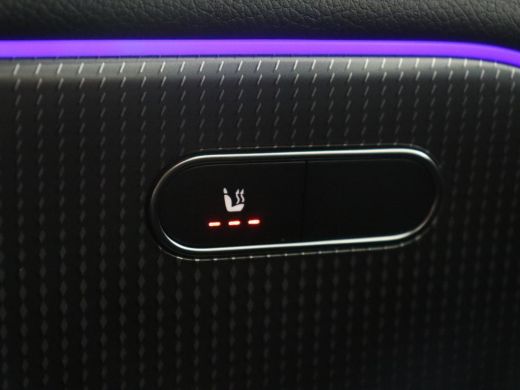 Mercedes-Benz EQA | SOH 94,2% | Half leder | Cruise control | Trekhaak | Stoelverwarming | Sfeerverlichting | Carpl... ActivLease financial lease