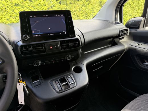 Opel Combo-e 50kWh 136 PK / AUTOMAAT / L1H1 / CAMERA / 1e EIG. / 35.706 KM! / CRUISE / AIRCO ActivLease financial lease