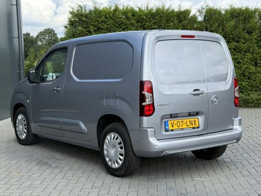 Opel Combo-e 50kWh 136 PK / AUTOMAAT / L1H1 / CAMERA / 1e EIG. / 35.706 KM! / CRUISE / AIRCO ActivLease financial lease