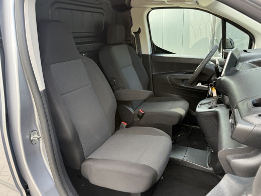 Opel Combo-e 50kWh 136 PK / AUTOMAAT / L1H1 / CAMERA / 1e EIG. / 35.706 KM! / CRUISE / AIRCO ActivLease financial lease