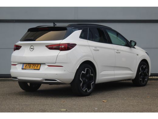 Opel Grandland 1.6 Turbo Plug-In Hybrid Ultimate | 360 Cam | Adap. Cruise C. | Keyless | Winterpakket | Elek. Ac... ActivLease financial lease