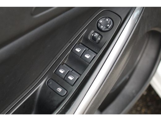 Opel Grandland X 1.6 Turbo Hybrid Elegance | Camera | AGR Stoel | Elek. Achterklep | Keyless | CarPlay | Climate |... ActivLease financial lease