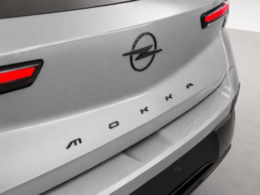 Opel Mokka-e GSE 54 kWh 280pk | Achteruitrijcamera | Alcantara bekleding in Jet Black | Dode hoek waarschuwing ActivLease financial lease