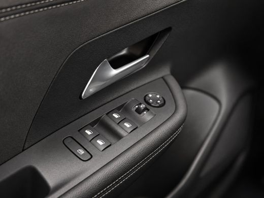 Opel Mokka-e GSE 54 kWh 280pk | Achteruitrijcamera | Alcantara bekleding in Jet Black | Dode hoek waarschuwing ActivLease financial lease