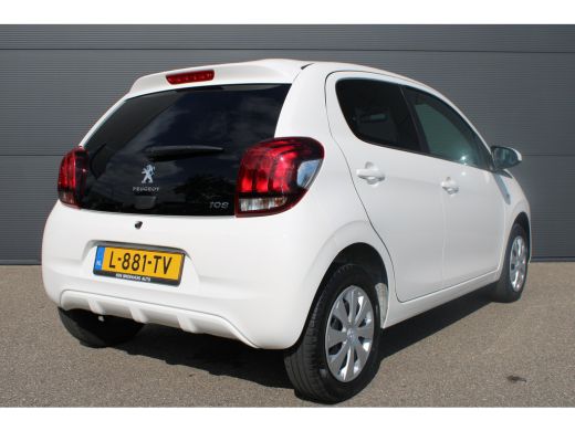 Peugeot 108 1.0 e-VTi Active | Airconditioning | Bluetooth | Mistlampen | Extra getinte ramen | Lederen stuur... ActivLease financial lease