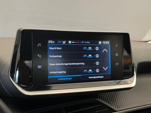 Peugeot 2008 1.2 PureTech Active Camera | Cruise | Carplay | Airco | Parkeersensoren | Bluetooth | 16.000KM! |... ActivLease financial lease