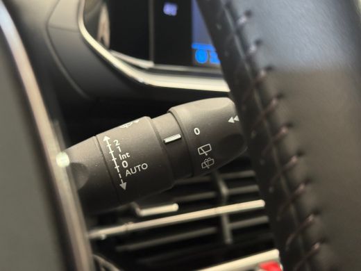 Peugeot 2008 1.2 PureTech Active Camera | Cruise | Carplay | Airco | Parkeersensoren | Bluetooth | 16.000KM! |... ActivLease financial lease