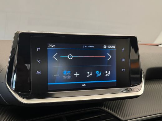 Peugeot 2008 1.2 PureTech Active Camera | Cruise | Carplay | Airco | Parkeersensoren | Bluetooth | 16.000KM! |... ActivLease financial lease