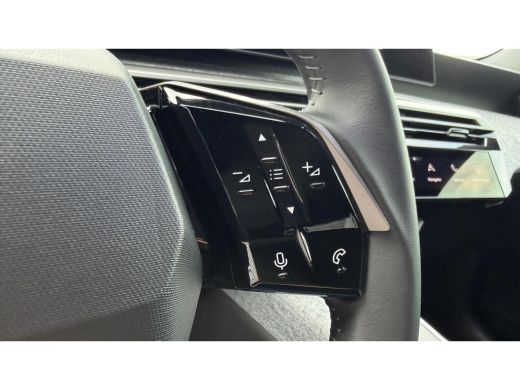 Peugeot 3008 1.2 HYBRID 145PK ALLURE AUTOMAAT / NAVI / LEDER / CLIMA / FULL-LED / 19" LMV / KEYLESS / CAMERA /... ActivLease financial lease