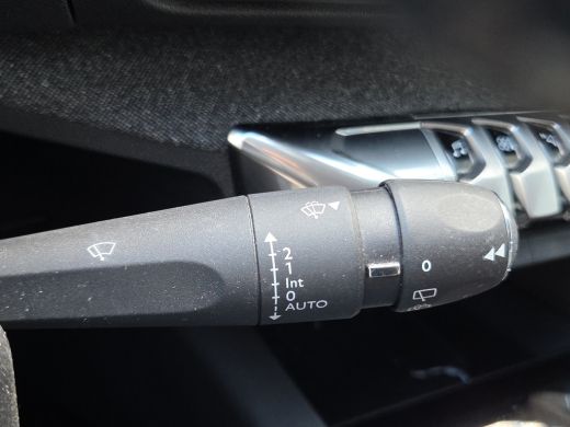 Peugeot 5008 1.2 PureTech Blue Lease Allure 7 persoons | Camera | Parkeersensoren | Full map navigatie | Two t... ActivLease financial lease