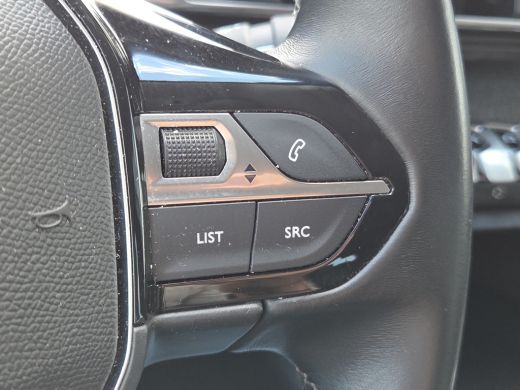 Peugeot 5008 1.2 PureTech Blue Lease Allure 7 persoons | Camera | Parkeersensoren | Full map navigatie | Two t... ActivLease financial lease