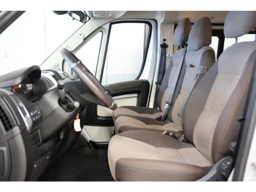 Peugeot Boxer 141 PK PERSONENBUS 9 PERSOONS ActivLease financial lease