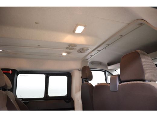 Peugeot Boxer 2.2 BlueHDI 9 Persoons Personenvervoer ActivLease financial lease