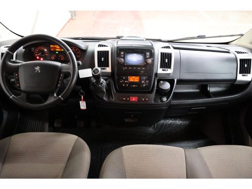Peugeot Boxer 2.2 BlueHDI 9 Persoons Personenvervoer ActivLease financial lease