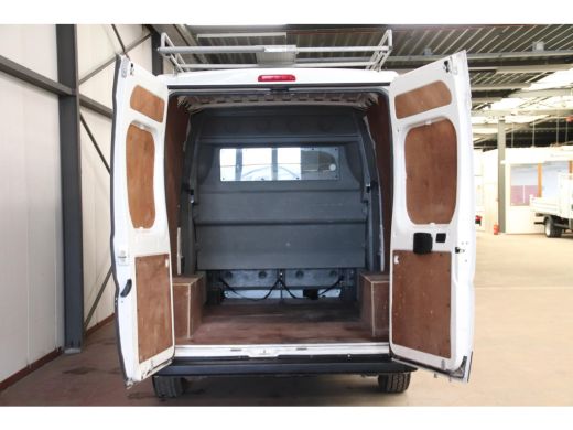 Peugeot Boxer L2H2 DUBBEL CABINE DC 7 personen IMPERIAAL Peugeot Boxer L2H2 DUBBEL CABINE 7 personen met IMPERIAAL ActivLease financial lease