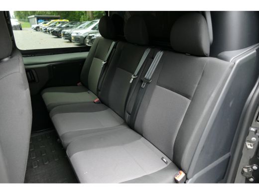 Peugeot Expert 2.0 BLUEHDI 180PK DC 5-ZITS AUTOMAAT / CAMERA / TREKHAAK / STOEL-STUURVERWARMING / KEYLESS / LED ... ActivLease financial lease