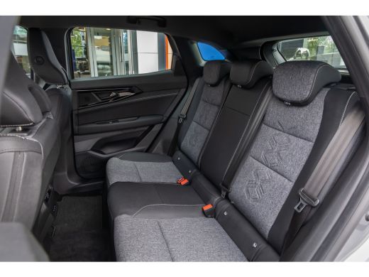 Renault Austral 1.2 E-Tech full hybrid 200 evolution | Apple Carplay/Android Auto | LED | 18'' L.M. | ACC | Camer... ActivLease financial lease