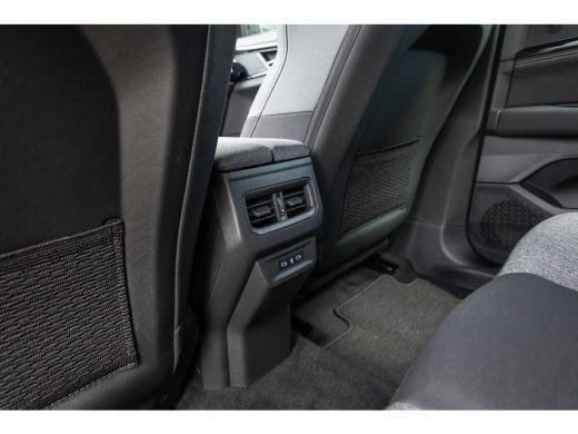 Renault Austral 1.2 E-Tech full hybrid 200 evolution | Apple Carplay/Android Auto | LED | 18'' L.M. | ACC | Camer... ActivLease financial lease