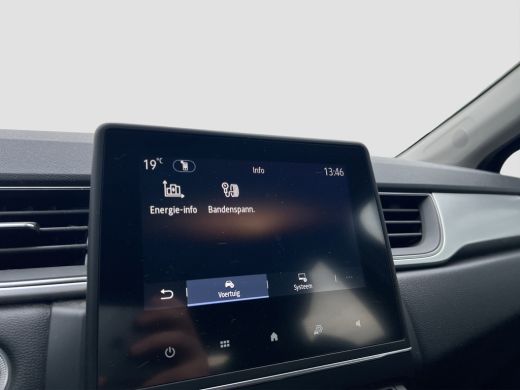 Renault Captur 1.6 E-Tech Hybrid 145 Intens Trekhaak | Stoelverwarming | Parkeersensoren | Keyless | LED | Full ... ActivLease financial lease