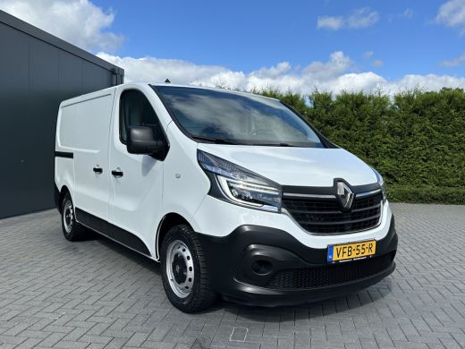 Renault Trafic 2.0 dCi 120 PK / L1H1 / 1e EIG. / **INRICHTING** / TREKHAAK / AIRCO / CRUISE / LED KOPLAMPEN ActivLease financial lease