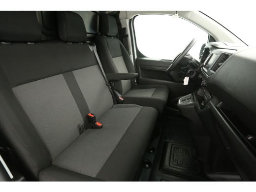 Toyota ProAce 75 kWh L2H1 Long Range | Snelladen | SOH 99% | Airco | Cruise | 3 Zits | Carplay | Parkeersens. ActivLease financial lease