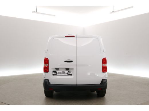 Toyota ProAce 75 kWh L2H1 Long Range | Snelladen | SOH 99% | Airco | Cruise | 3 Zits | Carplay | Parkeersens. ActivLease financial lease