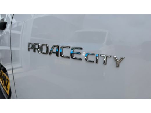 Toyota ProAce L2 Duty 1.5 D-4D 102PK Airco | Stoelverw. | Cruise | Camera | Navy by App ActivLease financial lease