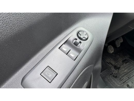 Toyota ProAce L2 Duty 1.5 D-4D 102PK Airco | Stoelverw. | Cruise | Camera | Navy by App ActivLease financial lease