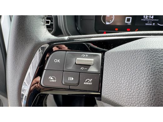 Toyota ProAce L2 Duty 1.5 D-4D 102PK Airco | Stoelverw. | Cruise | Camera | Navy by App ActivLease financial lease