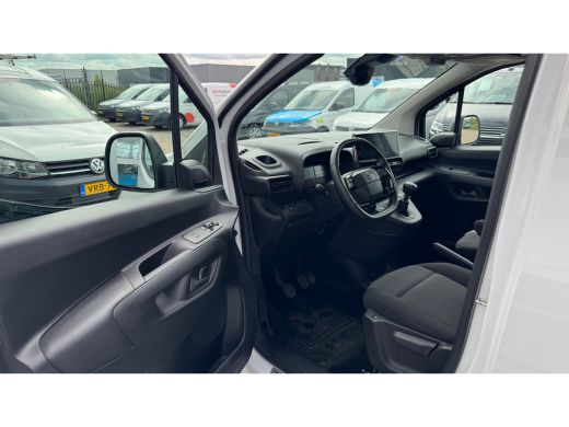 Toyota ProAce L2 Duty 1.5 D-4D 102PK Airco | Stoelverw. | Cruise | Camera | Navy by App ActivLease financial lease